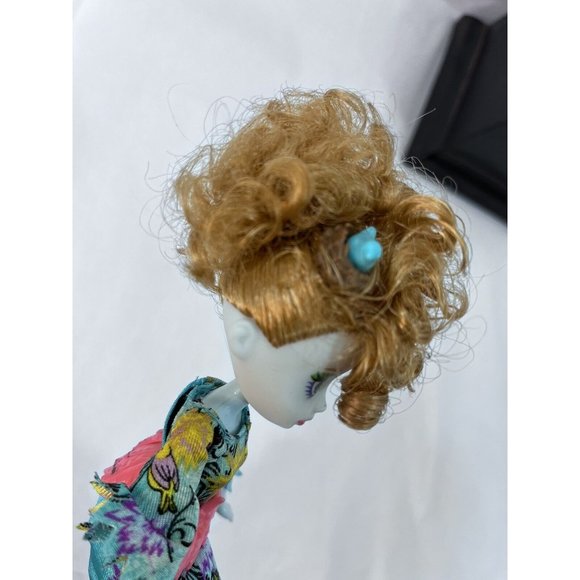 Ever After High  Doll Featherly the Bird Forrest Pixie Dragon Games - Picture 4 of 11